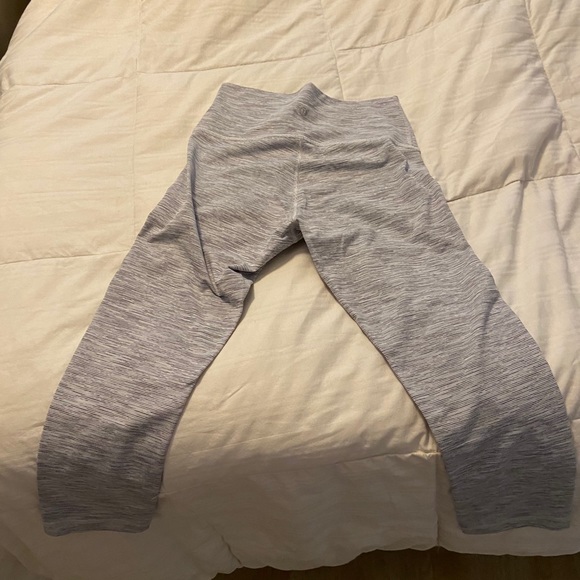 Lulu Lemon Leggings. - Picture 1 of 4